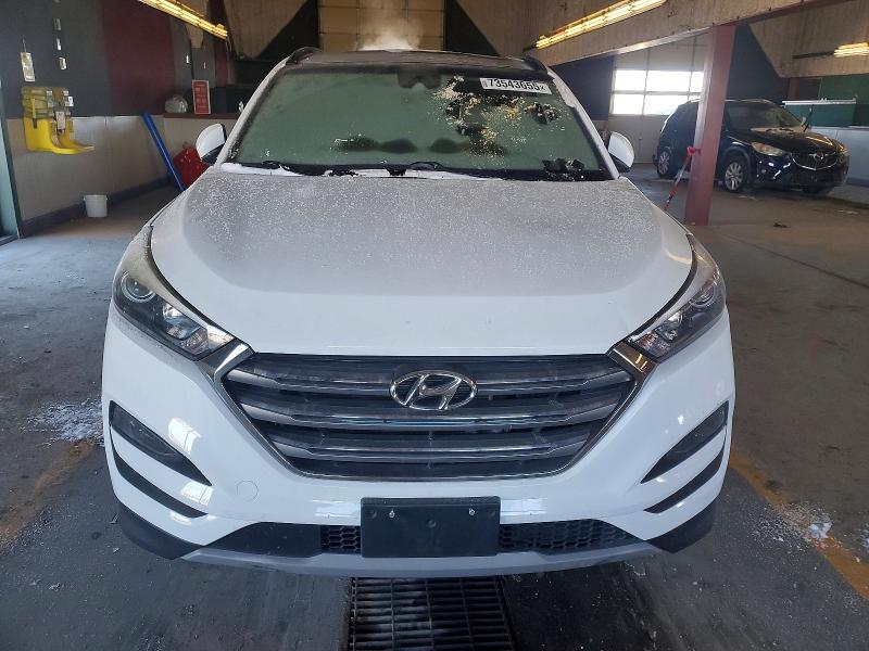 Photo 5 from auction – 2017 HYUNDAI TUCSON LIM with VIN KM8J33A29HU593709