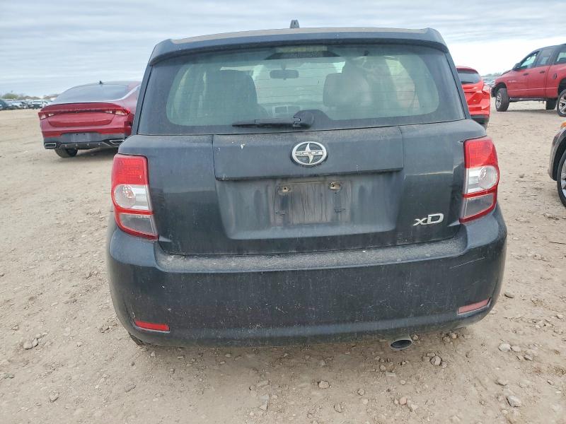 Photo 6 from auction – 2012 TOYOTA SCION XD with VIN JTKKU4B43C1028080