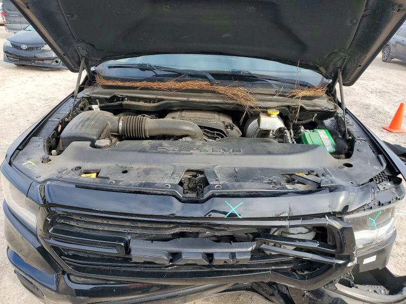 Photo 12 from auction – 2019 RAM 1500 with VIN 1C6RREFT1KN581484