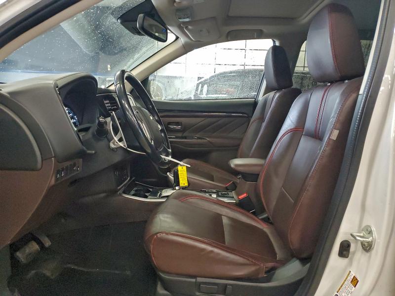 Photo 7 from auction – 2018 MITSUBISHI OUTLANDER with VIN JA4J24A53JZ041911