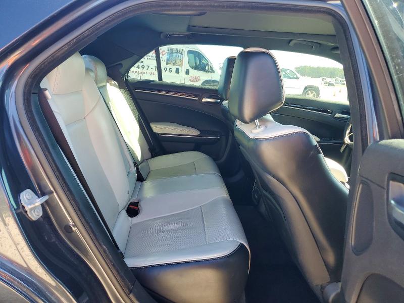 Photo 10 from auction – 2017 CHRYSLER 300 with VIN 2C3CCABGXHH541704