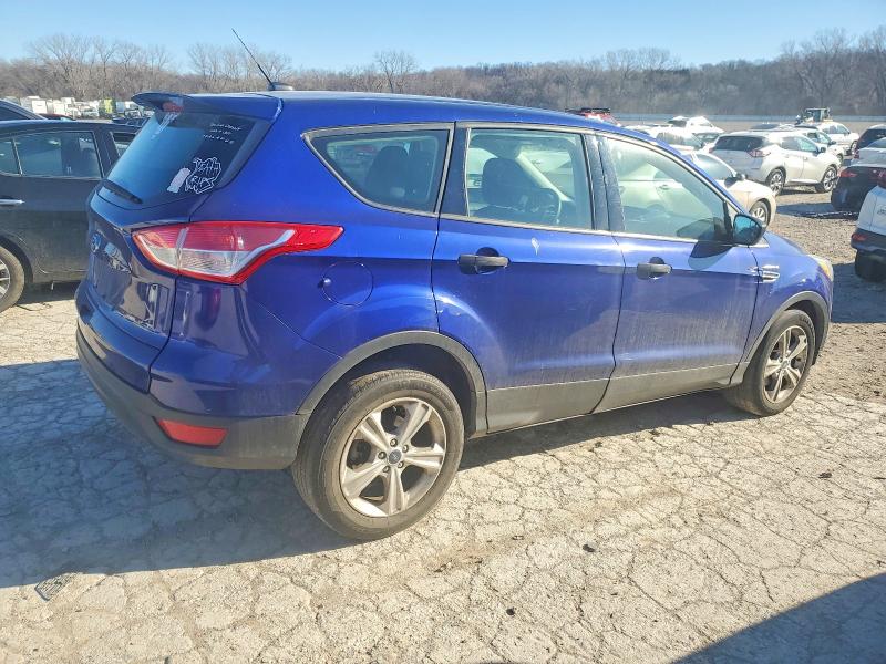 Photo 3 from auction – 2016 FORD ESCAPE S with VIN 1FMCU0F79GUB72645