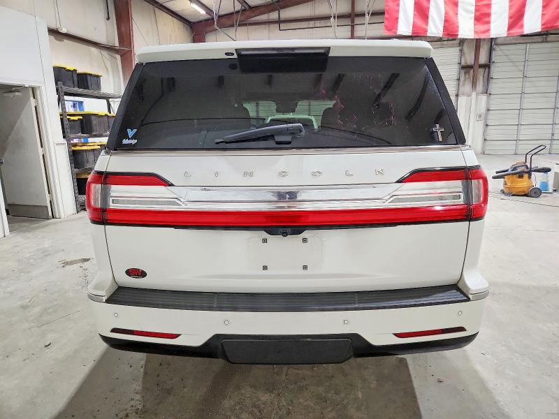 Photo 6 from auction – 2020 LINCOLN NAVIGATOR with VIN 5LMJJ2LT8LEL16605