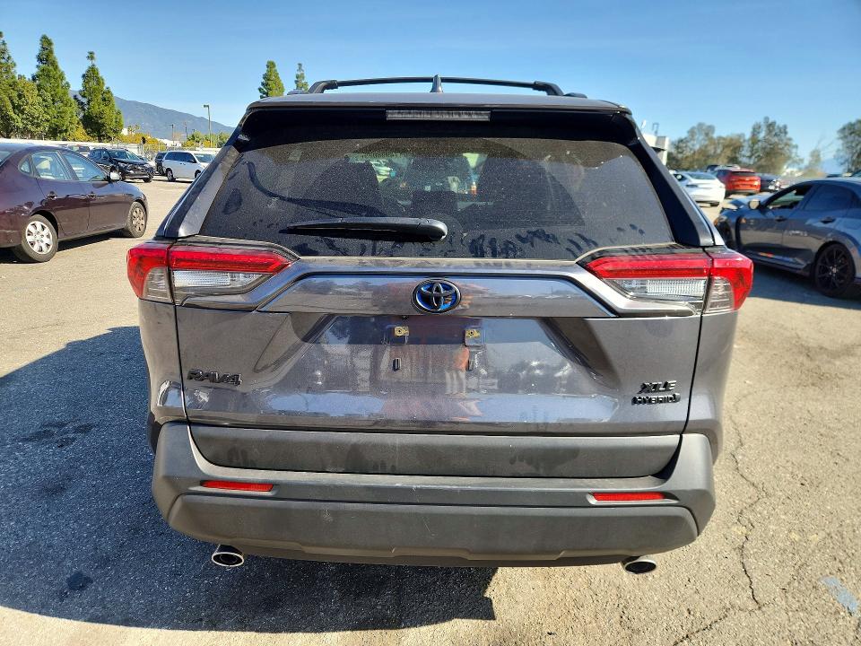 Photo 6 from auction – 2024 TOYOTA RAV4 XLE P with VIN JTMB6RFV4RD140010
