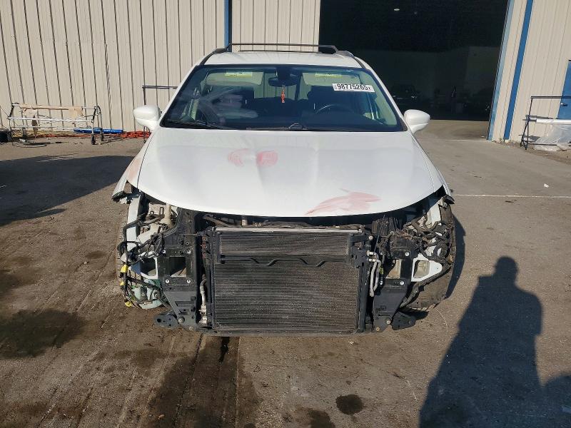 Photo 5 from auction – 2018 CHRYSLER PACIFICA T with VIN 2C4RC1BG4JR261489