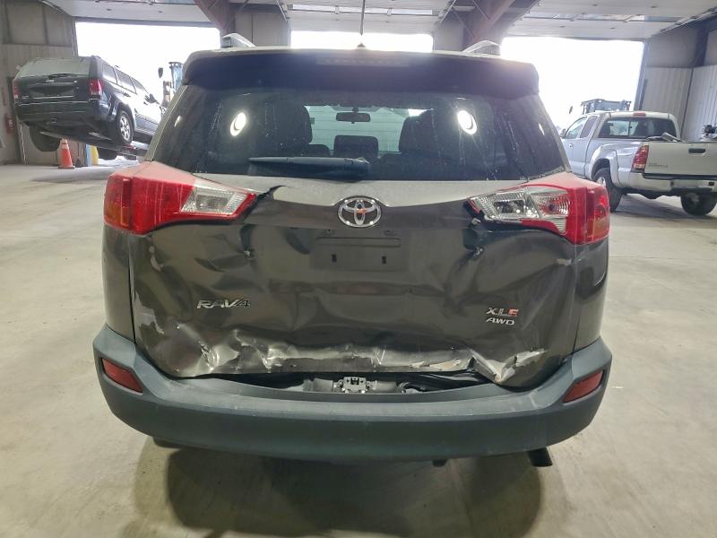 Photo 6 from auction – 2014 TOYOTA RAV4 XLE with VIN 2T3RFREV2EW155053