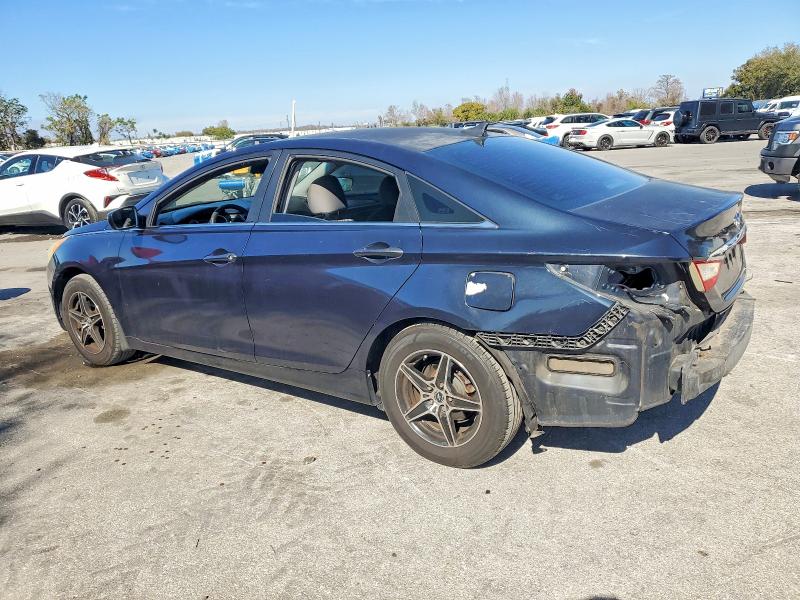 Photo 2 from auction – 2011 HYUNDAI SONATA GLS with VIN 5NPEB4AC8BH225949
