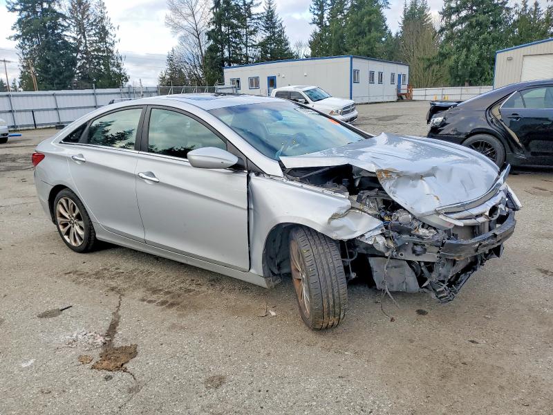 Photo 4 from auction – 2012 HYUNDAI SONATA SE with VIN 5NPEC4AB2CH330315