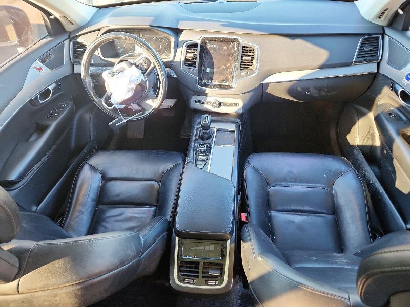 Photo 8 from auction – 2021 VOLVO XC90 T5 MO with VIN YV4102PK6M1698182