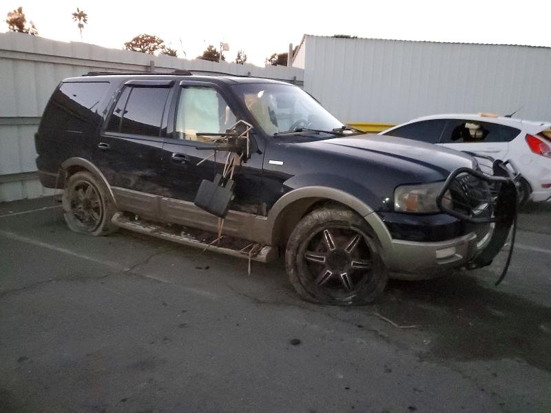 Photo 4 from auction – 2004 FORD EXPEDITION with VIN 1FMFU17L54LA79671