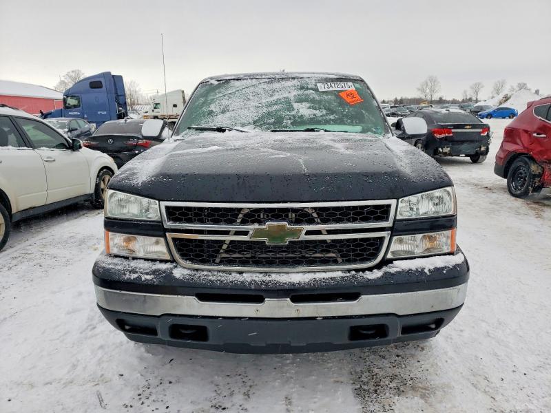 Photo 5 from auction – 2006 CHEVROLET SILVERADO with VIN 2GCEK13VX61234575