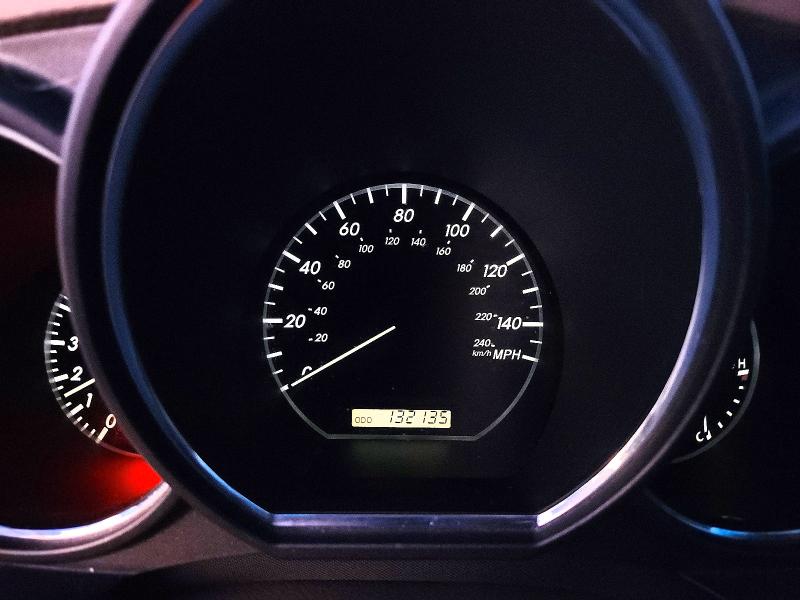 Photo 9 from auction – 2004 LEXUS RX with VIN 2T2HA31U54C034249