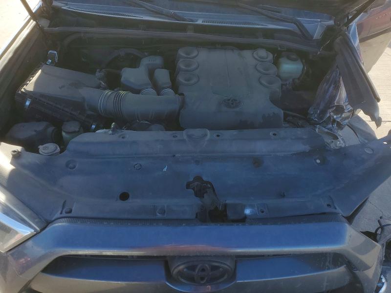 Photo 12 from auction – 2019 TOYOTA 4RUNNER with VIN JTEBU5JR3K5661420