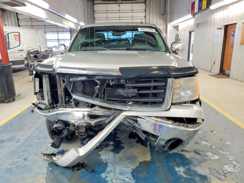 Photo 5 from auction – 2010 GMC SIERRA K15 with VIN 1GTSKUEA1AZ117224