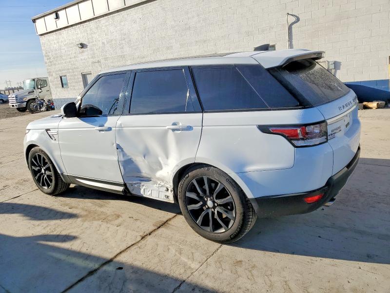 Photo 2 from auction – 2017 LAND ROVER RANGE ROVE with VIN SALWR2FV6HA155603