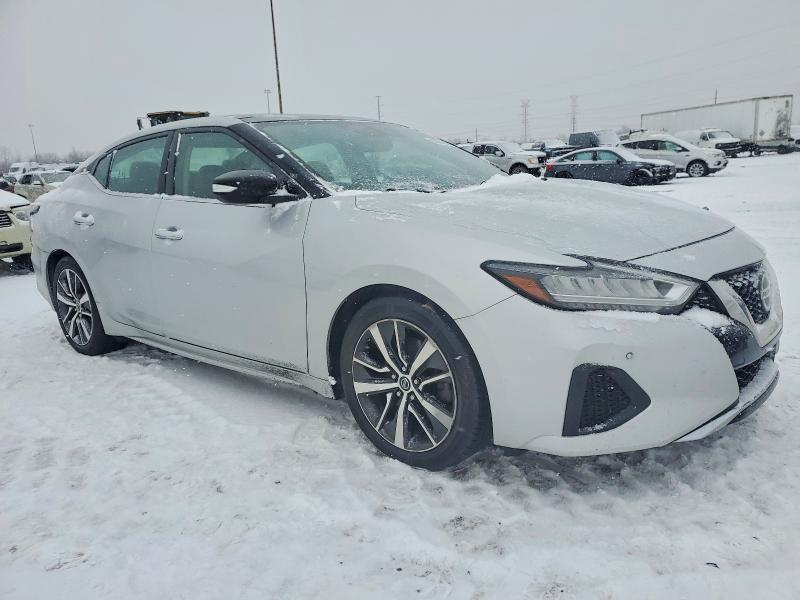 Photo 4 from auction – 2019 NISSAN MAXIMA with VIN 1N4AA6AV5KC373699