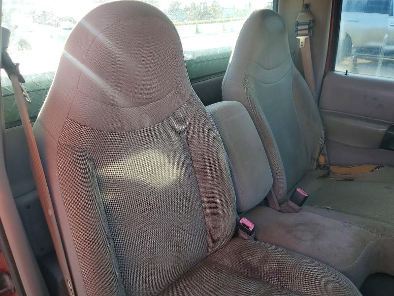 Photo 10 from auction – 2000 FORD RANGER with VIN 1FTYR10C0YPB23342