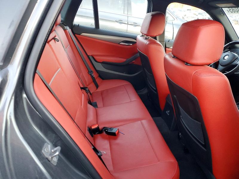 Photo 10 from auction – 2013 BMW X1 XDRIVE3 with VIN WBAVM5C52DVV91078
