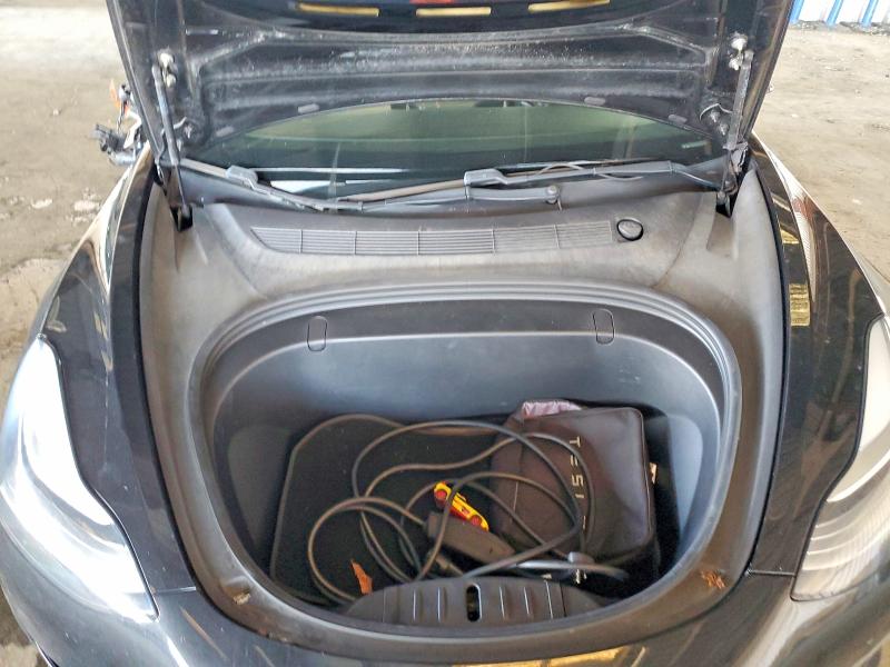Photo 11 from auction – 2019 TESLA MODEL 3 with VIN 5YJ3E1EB8KF392373