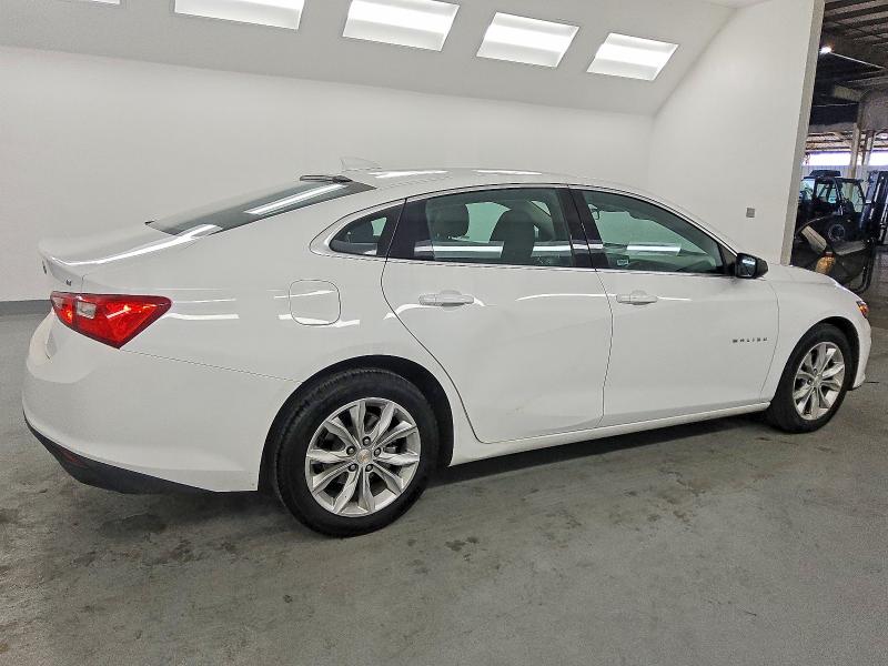 Photo 3 from auction – 2023 CHEVROLET MALIBU with VIN 1G1ZD5ST5PF220685