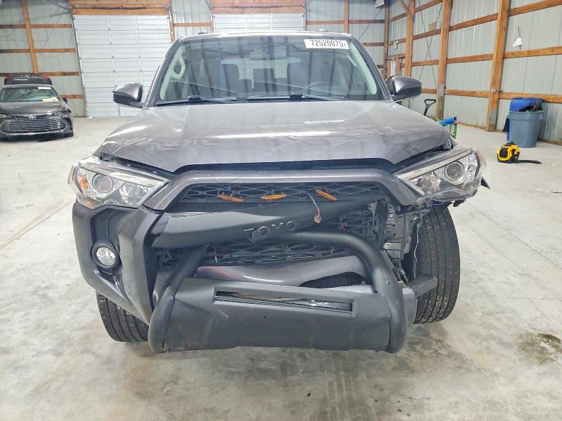 Photo 5 from auction – 2015 TOYOTA 4RUNNER SR with VIN JTEBU5JR8F5266610