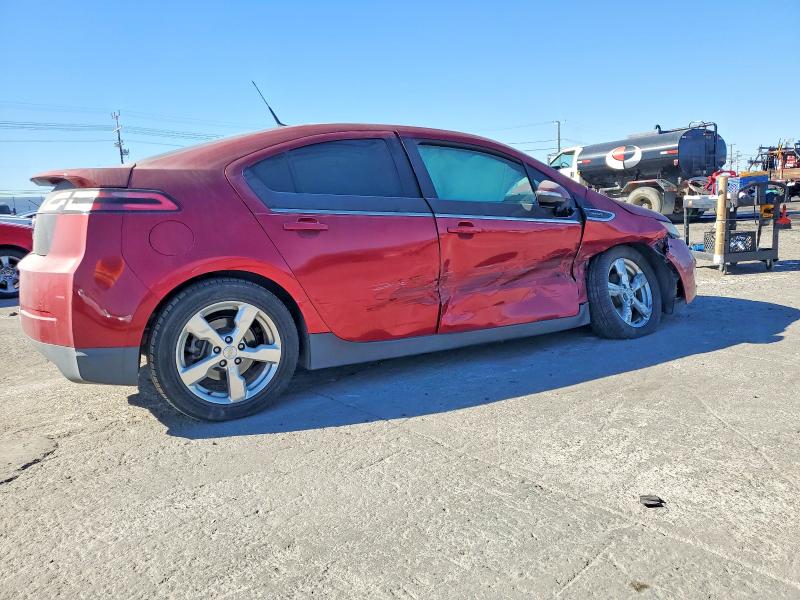 Photo 3 from auction – 2011 CHEVROLET VOLT with VIN 1G1RD6E46BU101302