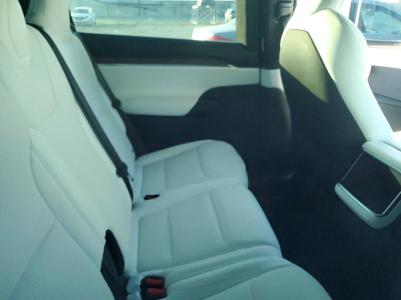 Photo 11 from auction – 2024 TESLA MODEL X with VIN 7SAXCDE59RF436624