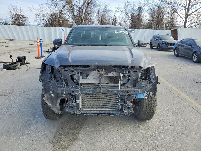 Photo 5 from auction – 2024 TOYOTA TACOMA DOU with VIN 3TMLB5JN1RM025319