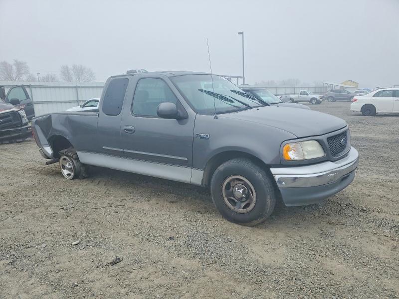 Foto 4 de la subasta – 2003 FORD F150 con VIN 1FTRX17273NB85302