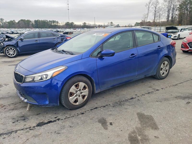 KIA FORTE LX 2017 with VIN 3KPFK4A7XHE045764 - Photo from auction