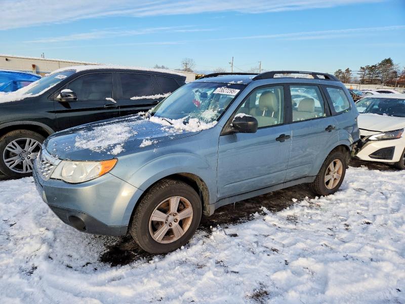 SUBARU FORESTER 2 2011 with VIN JF2SHABC3BH756135 - Photo from auction