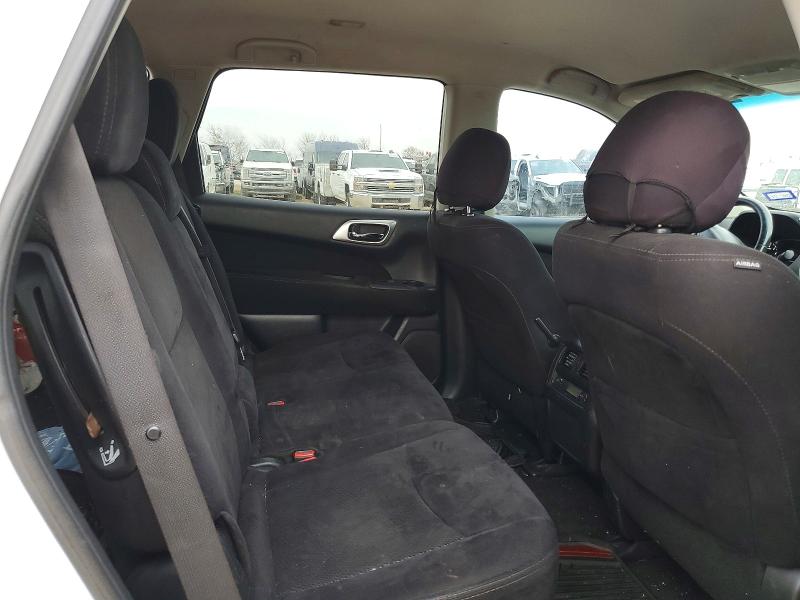 Photo 10 from auction – 2016 NISSAN PATHFINDER with VIN 5N1AR2MN2GC613592