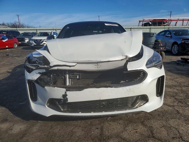 Photo 5 from auction – 2019 KIA STINGER GT with VIN KNAE45LC5K6063721