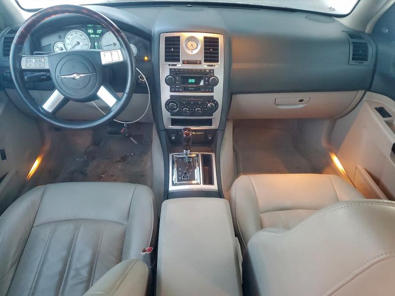 Photo 8 from auction – 2005 CHRYSLER 300C with VIN 2C3AA63H45H673922