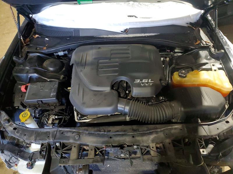 Photo 11 from auction – 2017 CHRYSLER 300 S with VIN 2C3CCAGG5HH605673