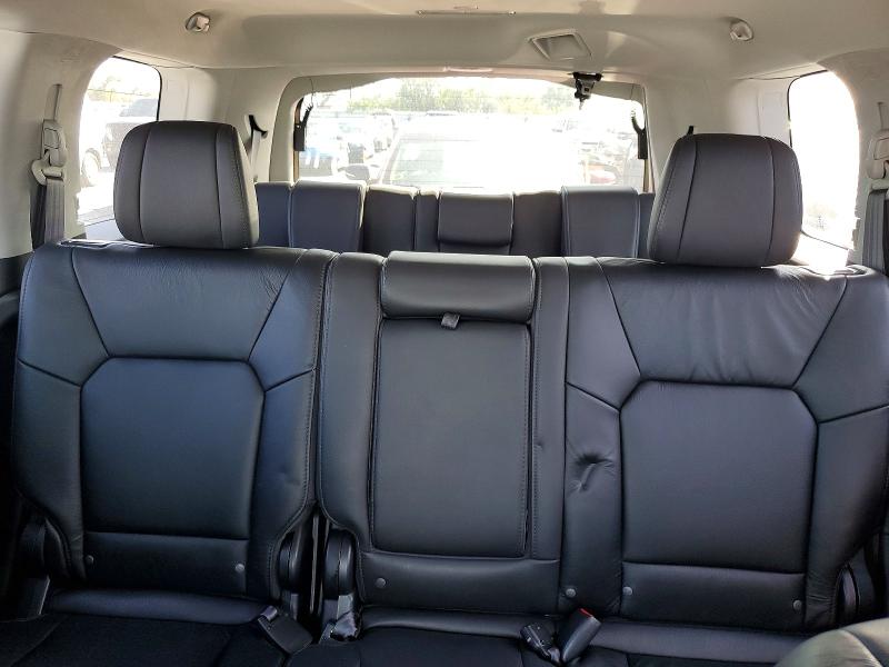 Photo 10 from auction – 2015 HONDA PILOT EXL with VIN 5FNYF3H56FB027619
