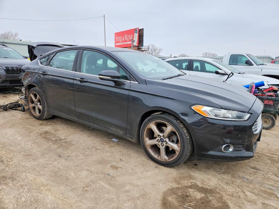 Photo 4 from auction – 2015 FORD FUSION SE with VIN 3FA6P0T92FR293401