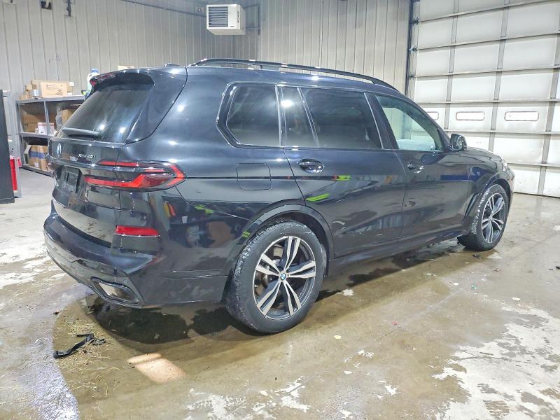 Photo 3 from auction – 2025 BMW X7 XDRIVE4 with VIN 5UX23EM02S9W53188