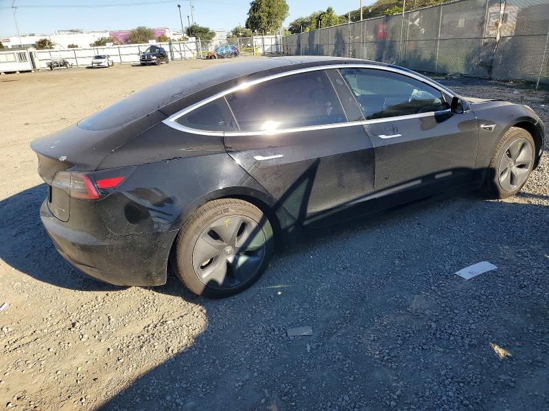 Photo 3 from auction – 2019 TESLA MODEL 3 with VIN 5YJ3E1EB8KF385181