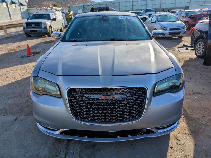 Photo 5 from auction – 2018 CHRYSLER 300 LIMITE with VIN 2C3CCAKG1JH268982