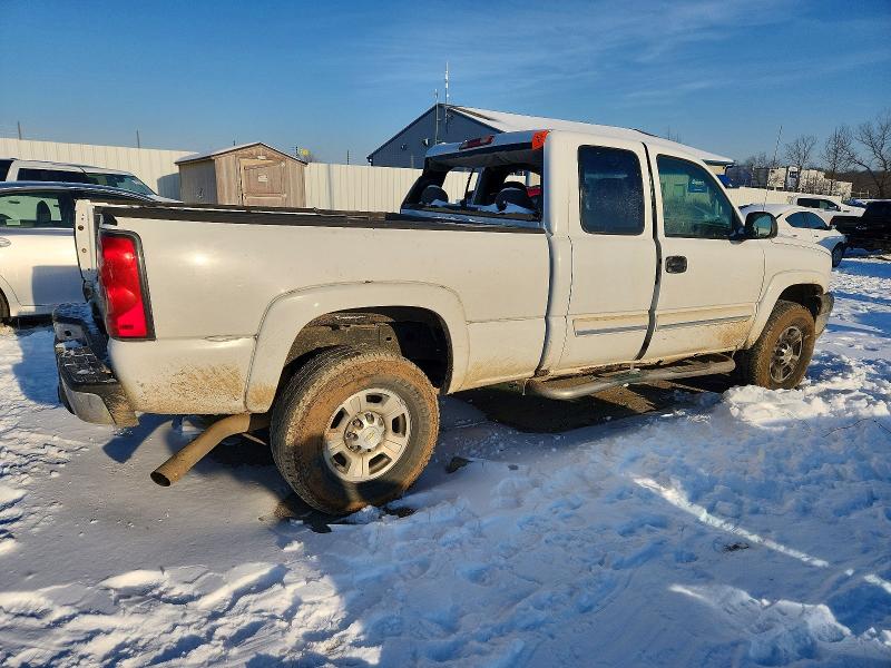 Photo 3 from auction – 2005 CHEVROLET SILVERADO with VIN 1GCHK29U75E273929
