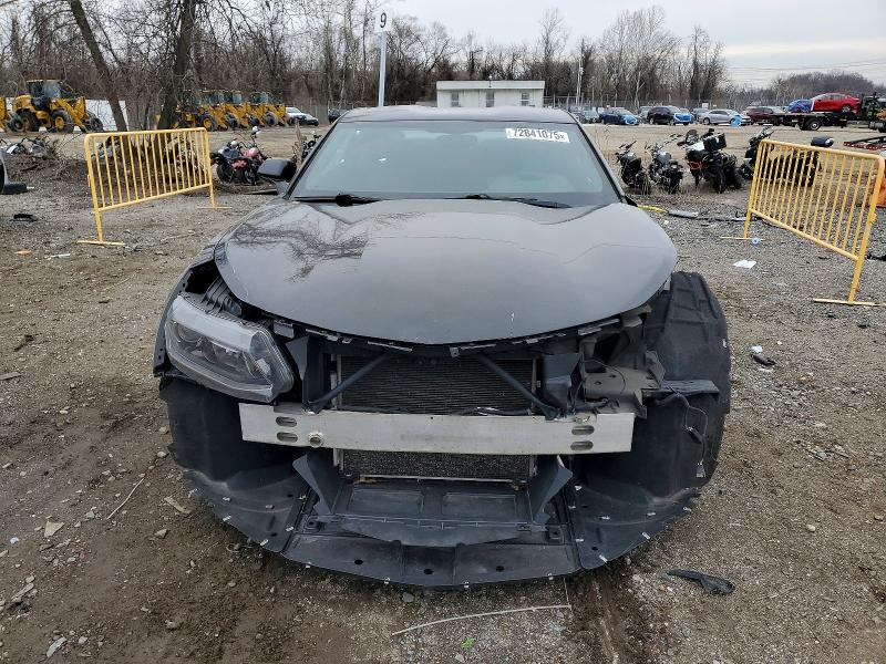 Photo 5 from auction – 2018 CHEVROLET CAMARO LT with VIN 1G1FB1RX9J0191888