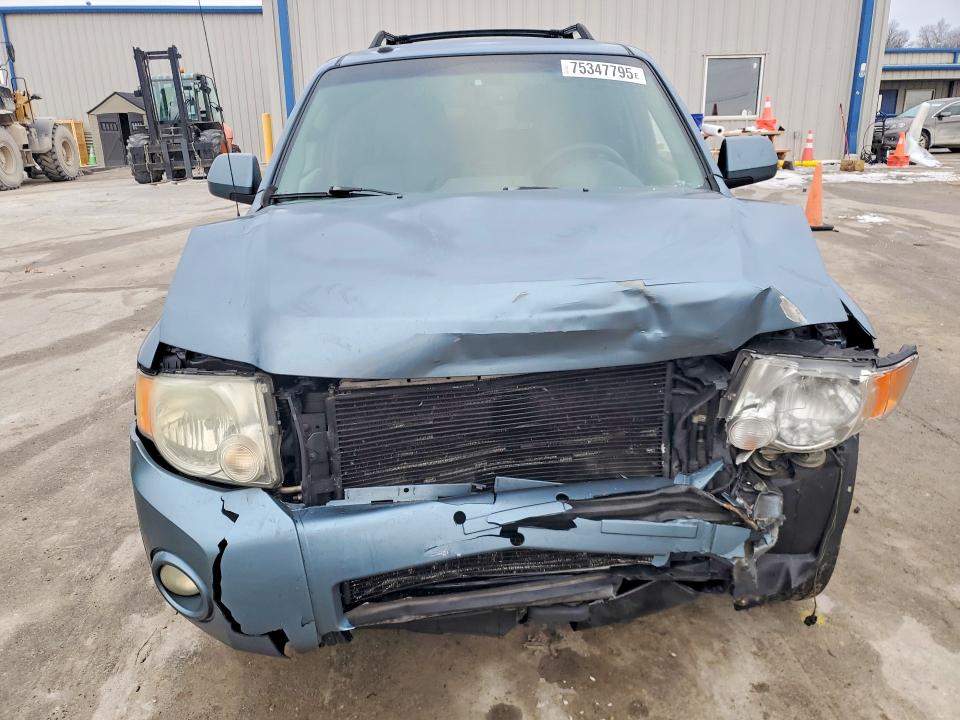Photo 5 from auction – 2011 FORD ESCAPE LIM with VIN 1FMCU9EG0BKC66018