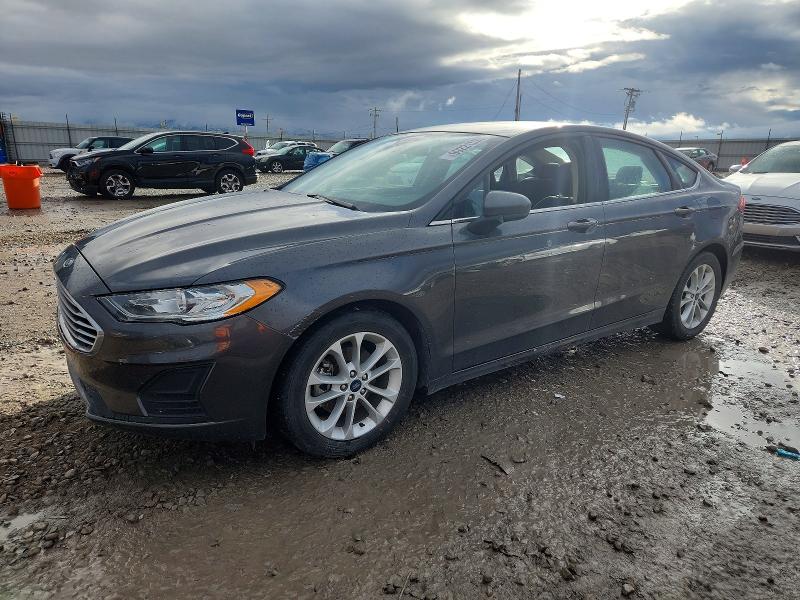 FORD FUSION SE 2019 with VIN 3FA6P0HD9KR135449 - Photo from auction