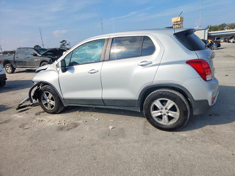 Photo 2 from auction – 2020 CHEVROLET TRAX with VIN 3GNCJKSB3LL300165
