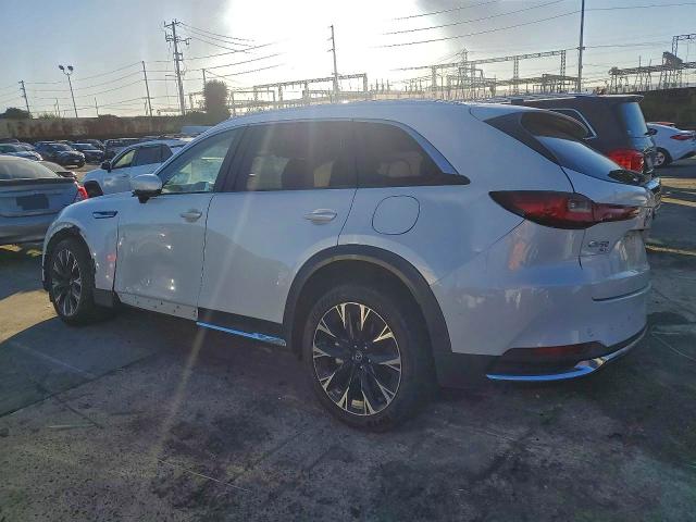 Photo 2 from auction – 2024 MAZDA CX-90 PREM with VIN JM3KKEHA9R1102022