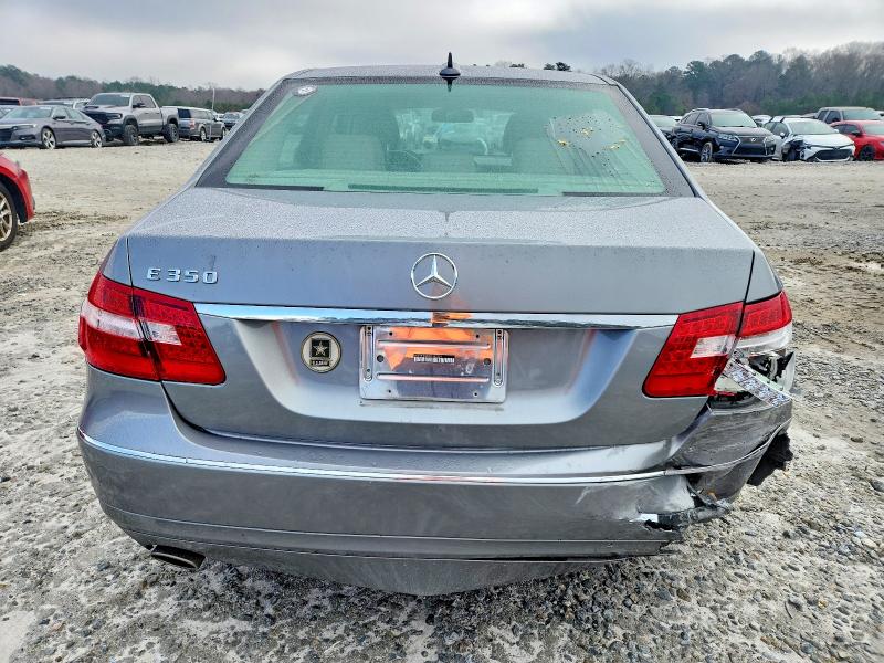 Photo 6 from auction – 2011 MERCEDES-BENZ E 350 with VIN WDDHF5GB2BA380029