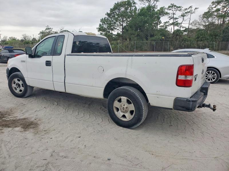 Photo 2 from auction – 2005 FORD F150 with VIN 1FTRF12295NC04638