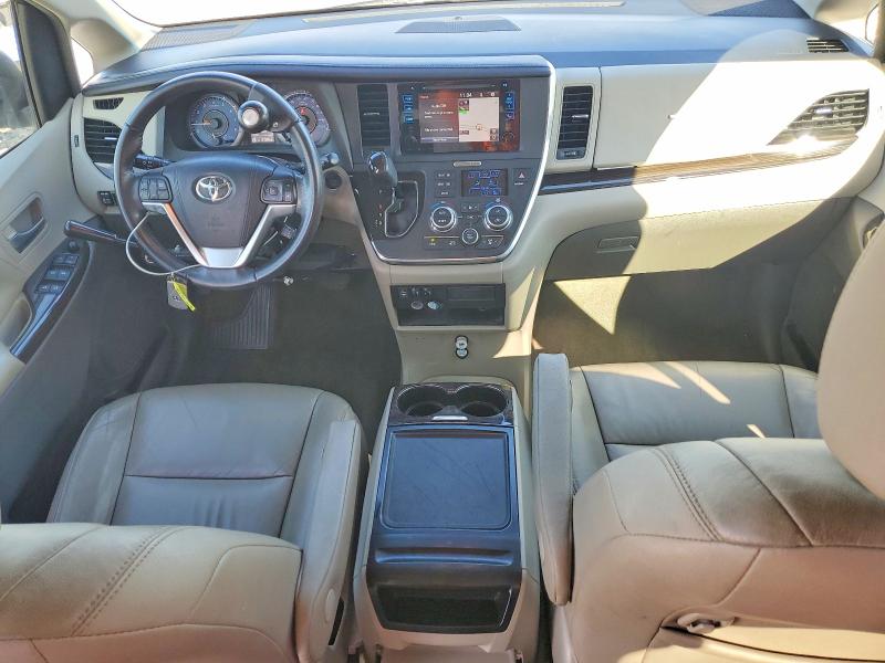 Photo 8 from auction – 2016 TOYOTA SIENNA with VIN 5TDYK3DC5GS716404