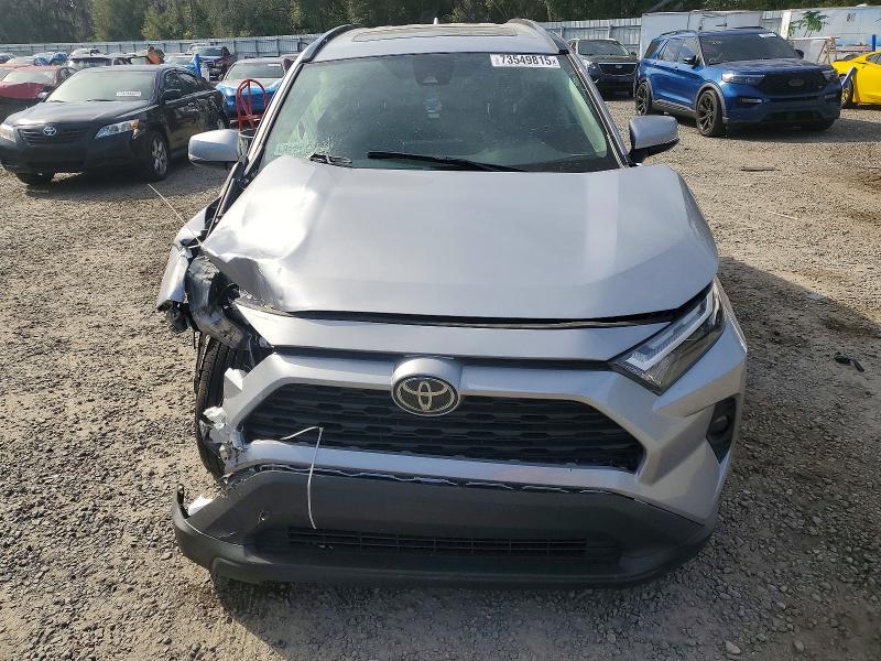 Photo 5 from auction – 2025 TOYOTA RAV4 with VIN 2T3W1RFV7SC324383